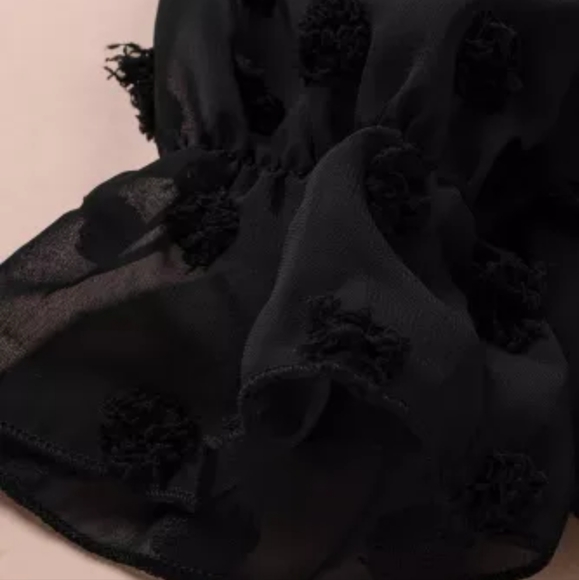 🔥New Deep V swiss dot top - Picture 6 of 14